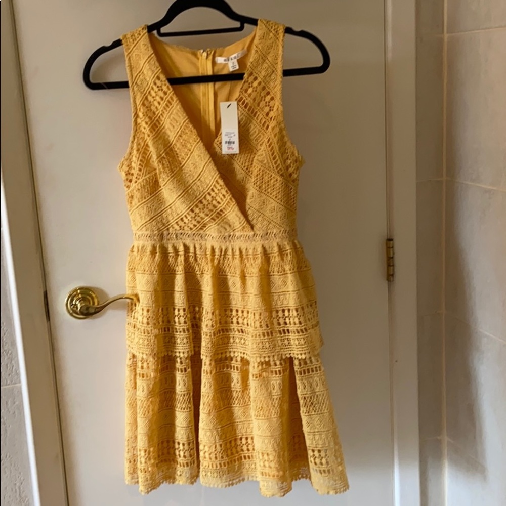 Never Worn Beautiful Yellow Tiered Dress!
